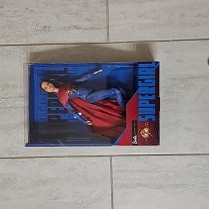 Barbie Supergirl